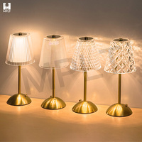 Lampe de table LED sans fil rechargeable en cristal de luxe, commande tactile sans fil, style nordique, portable, moderne, pour hôtel, restaurant
