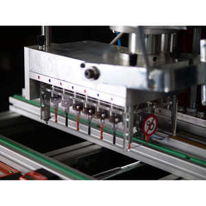 UNIHOLZ STAR C5 Perforadora automática de 11 husillos para la fabricación de muebles de alta eficiencia Italia - Product Image 6