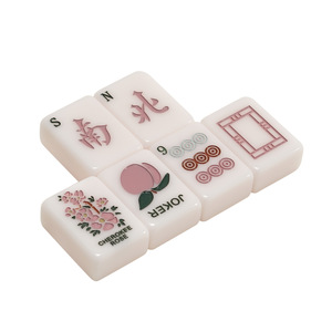 Meilleures ventes : Tuiles <span class=keywords><strong>de</strong></span> mahjong américaines en acrylique beige, imprimées avec motif floral pêche et logo personnalisé, mignonnes et élégantes, pour <span class=keywords><strong>les</strong></span> fêtes <span class=keywords><strong>de</strong></span> filles - Product Image 2