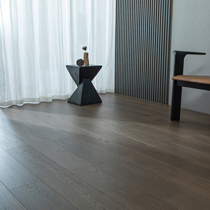 Planches de parquet AVANTIMORA en frêne blanc multicouche 16 mm, silencieuses, modernes, avec finition à l'huile et cire dure, conformes à la norme REACH Grade AB, pour projets immobiliers - Product Image 1