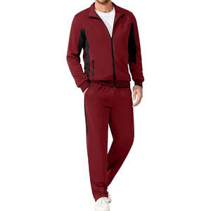 Ensemble streetwear oversize pour homme, comprenant un sweat à capuche à épaules tombantes et un pantalon de jogging ample, pour une mode urbaine audacieuse et une culture jeune. - Product Image 3