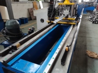 Machine de formage à froid pour profilés en acier pour plafonds en plaques de plâtre, machine de formage à froid pour profilés Omega pour toitures, composants PLC essentiels