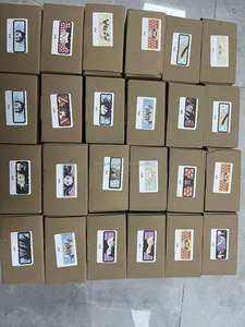 Bestseller Shopify: Lightbox con Dipinto Ispirato agli <span class=keywords><strong>Anime</strong></span>, Regalo Unico per Fan degli <span class=keywords><strong>Anime</strong></span>, Design Estetico Bianco e Nero RGB da 8 Pollici - Product Image 6