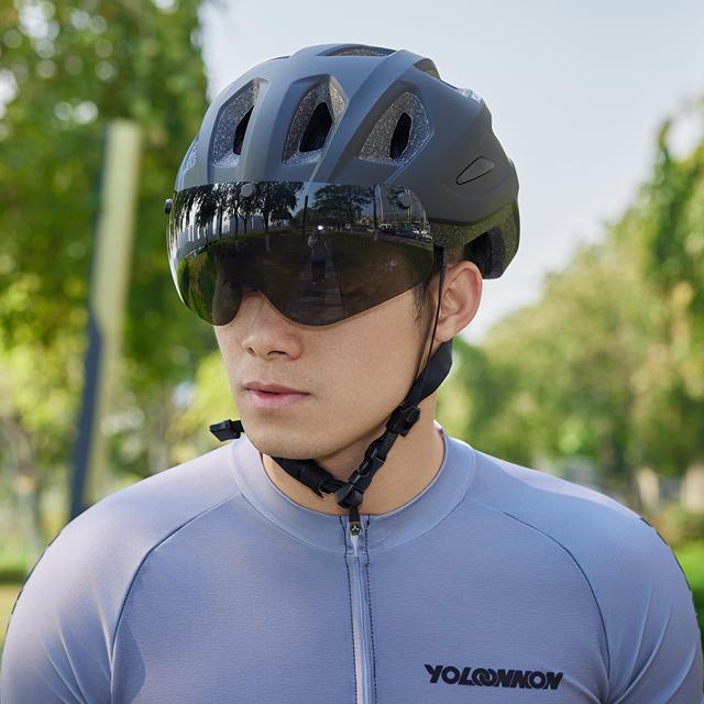 New Arrival Lightweight Bicycle Helmet MTB Road Cycling Bike Helmet for Men and Women Safety Helmet for Head Protection