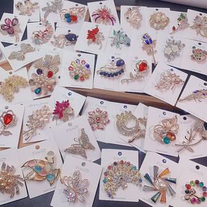 Luxury Zircon Gold Plated <strong>Brooch</strong> Mixed Batch Korean Fashion Silk Scarf Buckle Color Zirconium Animal Pearl <strong>Brooch</strong> - Product Image 1