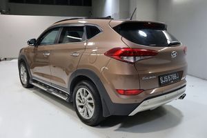 <span class=keywords><strong>Tucson</strong></span> SUV d'<span class=keywords><strong>occasion</strong></span> <span class=keywords><strong>2016</strong></span>, essence, turbo, transmission automatique, sièges en cuir clair, <span class=keywords><strong>prix</strong></span> abordable - Product Image 4