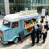 Remorque alimentaire commerciale en acier inoxydable avec cuisine complète incluant réfrigérateur, friteuse et plancha, chariot de restauration mobile personnalisable à vendre