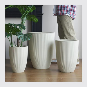 Ventes en gros <span class=keywords><strong>de</strong></span> grands pots en plastique ronds pour l'intérieur et l'extérieur, pots à fleurs durables, grands pots <span class=keywords><strong>de</strong></span> jardin pour la décoration <span class=keywords><strong>de</strong></span> la maison - Product Image 5