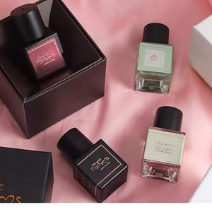 Perfume Privado con Fragancia Fresca y Romántica para Mujer, Aromas de Durazno, Rosa, Flor de Cerezo y Fresa, Larga Duración, 10 ml, OEM, 8 Aromas - Product Image 2