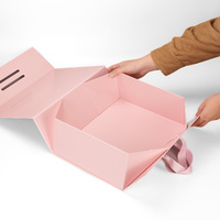 Grande boîte cadeau pliable avec logo personnalisé et poignée en ruban Emballage en papier rigide plastification mate avec revêtement UV pour bouteille de vin