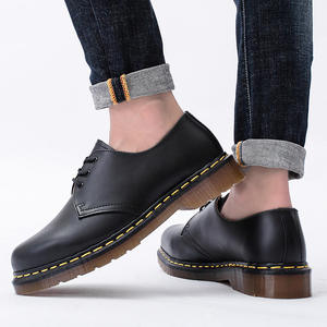 Chaussures habillées pour hommes de haute qualité avec semelle en caoutchouc souple et durable, fabriquées à la main, nouveau style, chaussures en cuir et richelieu pour hommes - Product Image 6