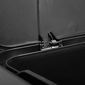 1.13 Gallons Countertop <strong>Kitchen</strong> <strong>Compost</strong> <strong>Bin</strong> with Plastic Inner Bucket <strong>for</strong> Easy-cleaning - Product Image 4
