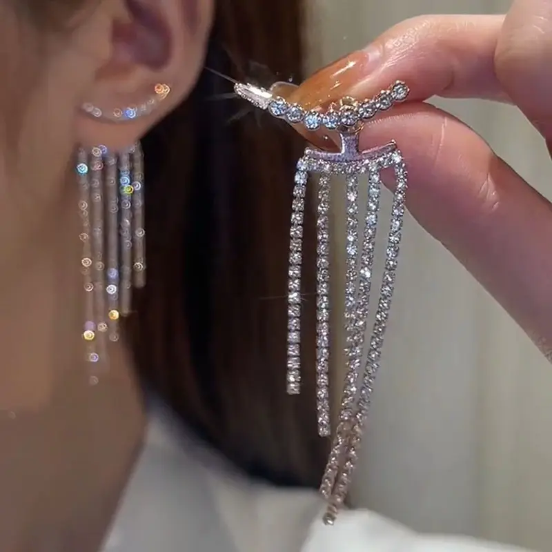 패션 실버 반짝이는 모조 다이아몬드 클립 하나의 크리스탈 귀걸이 선물 도매로