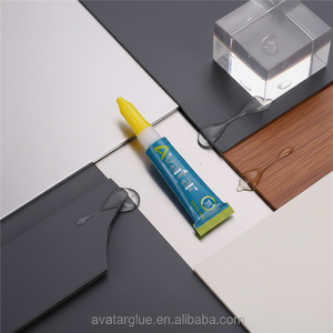 Empaque Personalizado de 12 Piezas de Pegamento Transparente Superfuerte <span class=keywords><strong>para</strong></span> Adherir Firmemente a Diversos <span class=keywords><strong>Materiales</strong></span> - Product Image 6