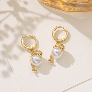 Boucles d'oreilles créoles rondes en or avec perles de dauphin, bijoux de mode pour soirée, origine Yiwu - Product Image 2