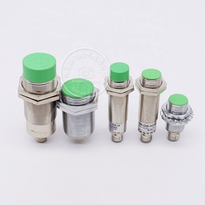 Công tắc lân cận cảm ứng độ nhạy cao sang trọng 4 chân NPN PNP không có NC DC10-30V M12 cắm bằng đồng mạ niken M30 15mm 10mm - Product Image 3