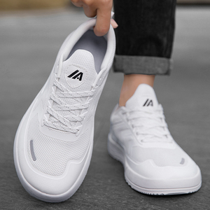 Nuove <span class=keywords><strong>scarpe</strong></span> Unisex più larghe <span class=keywords><strong>da</strong></span> uomo in Mesh traspirante a piedi nudi <span class=keywords><strong>scarpe</strong></span> a punta larga <span class=keywords><strong>scarpe</strong></span> basse con suola morbida <span class=keywords><strong>scarpe</strong></span> <span class=keywords><strong>da</strong></span> <span class=keywords><strong>ginnastica</strong></span> di grandi dimensioni - Product Image 1