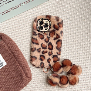 Moda <span class=keywords><strong>rosa</strong></span> leopardo stampa peloso Soft Touch custodia del telefono per <span class=keywords><strong>iPhone</strong></span> 16 14 15 13 12 <span class=keywords><strong>Pro</strong></span> Max <span class=keywords><strong>11</strong></span> <span class=keywords><strong>Cover</strong></span> con bracciale capelli - Product Image 6