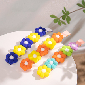 Collar para Perro Hecho a Mano con Lindos y Distintivos Diseños de Corazón Blanco y Rosa con Flor para Perros Hembra y Macho - Product Image 4