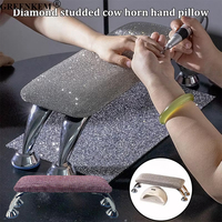 Coussin de main en corne de vache orné de diamants argentés, coussin de main amovible confortable avec des diamants et repose-bras pour les ongles