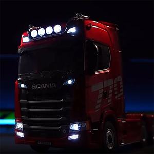 <span class=keywords><strong>Camion</strong></span> de remorquage de conteneurs authentique Scania 770S V8 à l'échelle 1:18, <span class=keywords><strong>semi</strong></span>-<span class=keywords><strong>remorque</strong></span> RC, <span class=keywords><strong>radiocommande</strong></span> proportionnelle 2,4 GHz avec lumières LED - Product Image 4