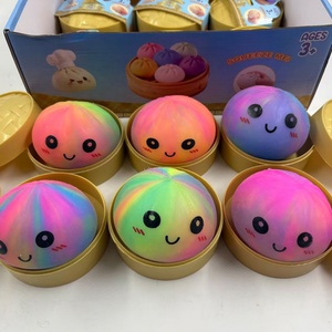 Juguete Antiestrés Personalizado de Edición Limitada, Ecológico y Divertido con Forma de Dumpling, Impresión Digital, Temática de 250 Años - Product Image 6