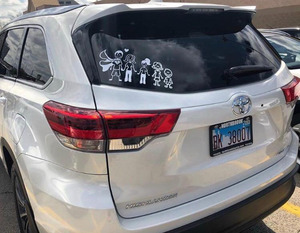 Personalisasi stiker decal mobil keluarga vinil kami lucu di belakang mobil - Product Image 1