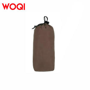 Impermeable táctico con capucha Woqi para exteriores, poncho impermeable para senderismo, unisex, sin mangas, color granate - Product Image 4