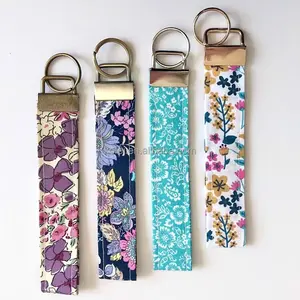 Kofei Custom High Quality Cotton Fabric Hand Wrist Wristlet Key Chain Durable Keychain Holder Short Lanyard Strap Keychain