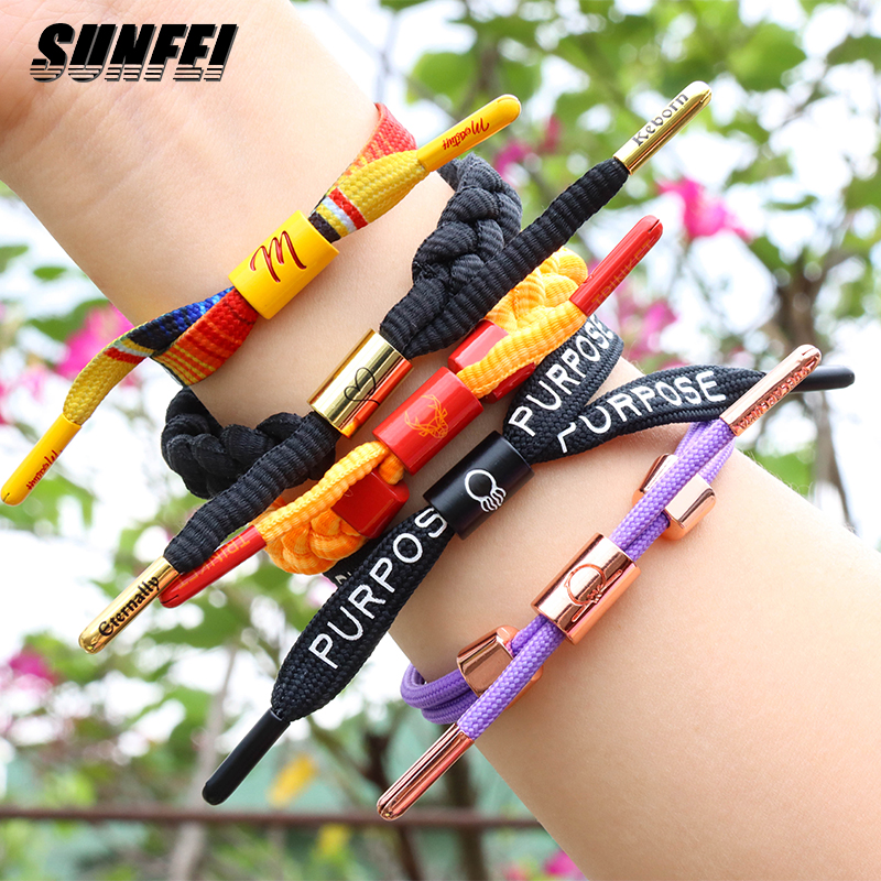 Aglets y barril personalizados