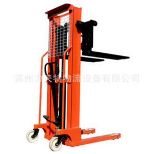 Apilador manual Tiyiju de 2 toneladas, transpaleta hidráulica con altura de elevación de 1600 mm para manipulación en almacén - Product Image 5