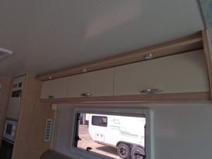 Caravane <span class=keywords><strong>de</strong></span> camping légère, moderne, version ultime, double essieu, familiale, <span class=keywords><strong>de</strong></span> luxe, avec cuisine et salle <span class=keywords><strong>de</strong></span> bain électriques mobiles - Product Image 6