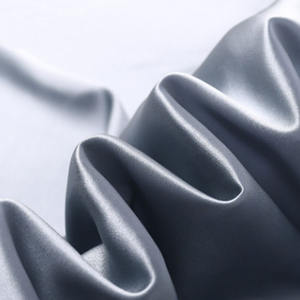 100% <span class=keywords><strong>tela</strong></span> Charmeuse <span class=keywords><strong>tela</strong></span> de seda sólida Real Mulberry <span class=keywords><strong>tela</strong></span> de satén de seda suave pura Natural 25mm 114cm 108gsm tejido satén liso 5% - Product Image 5