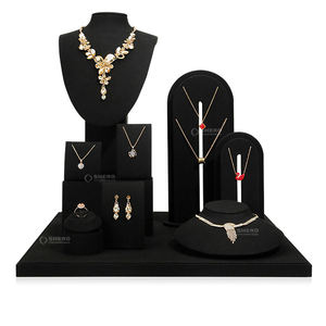 Support de présentation pour colliers en MDF de qualité supérieure, design exquis pour bijoux fins, couleurs et dimensions sur mesure, idéal pour les boutiques de luxe - Product Image 4