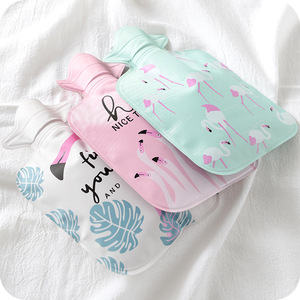 Sac à eau chaude de haute qualité personnalisable <span class=keywords><strong>Mini</strong></span> bouteille d'eau chaude portable pour les mains et les pieds avec couvercle en peluche - Product Image 5