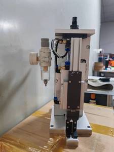 Máy nhãn cho sock tự động penumatic gắn thẻ máy - Product Image 3