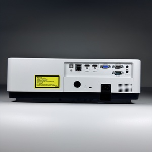 Projecteur laser professionnel 8500 lumens avec correction de l'écartement de l'objectif et correction trapézoïdale pour une utilisation multi-formats - Product Image 2