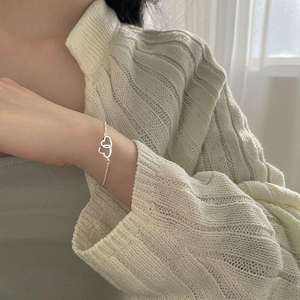 Women's Minimalist Double Heart Hollow Design Delicate <b>Thin</b> Chain <b>Bracelet</b> Korean Style Fashion Charm Jewelry Wholesale - Product Image 5
