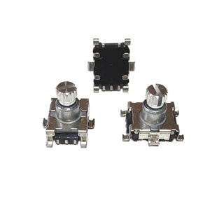 Encoder Incremental EC11 de 360 Grados con Eje Metálico Moleteado, Sin Revestimiento, Embalaje SMD, 9/15/16/20 Pulsos, Serie ED11, Montaje Enchufable - Product Image 1