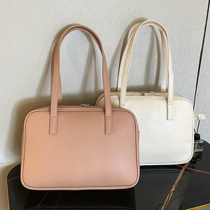 สินค้าทั่วไป [ซูจิน] กระเป๋าผู้หญิงพร้อมส่ง รุ่นใหม่ปี 2025 กระเป๋าสะพายไหล่ความจุมากสำหรับผู้หญิง นำเข้าจากต่างประเทศ - Product Image 1