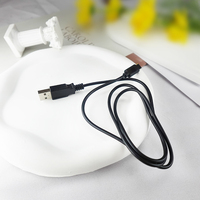 Câble de charge USB Type-C vers USB-A personnalisé enroulé de 1 m/2 m avec transfert de données, construction en nylon et métal, couleur blanche personnalisable