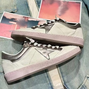 Zapatos Casuales de Diseño de Alta Gama con Cordones, Color Blanco Ganso, Nuevas Combinaciones de Colores, Zapatos Deportivos de Moda con Amortiguación y Transpirabilidad - Product Image 4