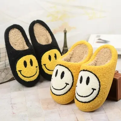 Sample available Cozy Microterry Fashionable Factory price House Comfortable Home Smiley face slippers for women