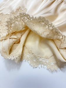 กางเกงขาสั้นผ้าไหมสไตล์วินเทจฝรั่งเศส แบรนด์ส่วนตัว รุ่นใหม่ประจำฤดูร้อนปี 2025 แฟชั่นคุณภาพสูง ไซส์ใหญ่พิเศษ - Product Image 3