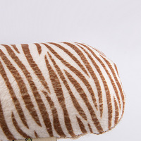 Jouet pour chien en peluche longue et résistante à l'effigie d'une patte, couineur, avec herbe à chat pour la dentition des chiots et le soulagement des animaux de compagnie