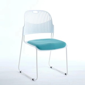 Alta calidad moderno de lujo ejecutivo visitante sala de espera PP plástico nórdico hogar Oficina invitado <span class=keywords><strong>escritorio</strong></span> <span class=keywords><strong>silla</strong></span> sin <span class=keywords><strong>ruedas</strong></span> para la venta - Product Image 1
