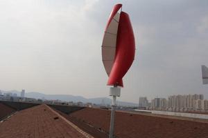 กังหันลมแกนตั้งแบบทิวลิป ประสิทธิภาพสูง 400W 600W 800W 1KW 2KW 12v/24/48V สำหรับใช้ในบ้าน รุ่น NE-SV 300w กังหันลมทำเอง - Product Image 6