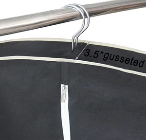 Organisateur personnalisé de chemise de jupe de <span class=keywords><strong>Blazer</strong></span> de haute qualité avec porte-carte d'identité transparent sac à vêtements en vrac pour hommes - Product Image 4