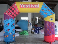 Arc gonflable extérieur de couleur blanche d'usine avec des lumières LED RVB pour la publicité d'événement éclairage gonflable arches LED arc-en-ciel