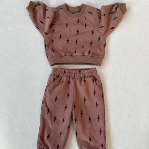 Ensemble de pulls d'hiver pour garçons, imprimé personnalisé, ensemble de sweat-shirts décontractés à <span class=keywords><strong>la</strong></span> <span class=keywords><strong>mode</strong></span> pour enfants, vente en gros, ensemble de vêtements pour bébé garçon fille tout-petit - Product Image 5